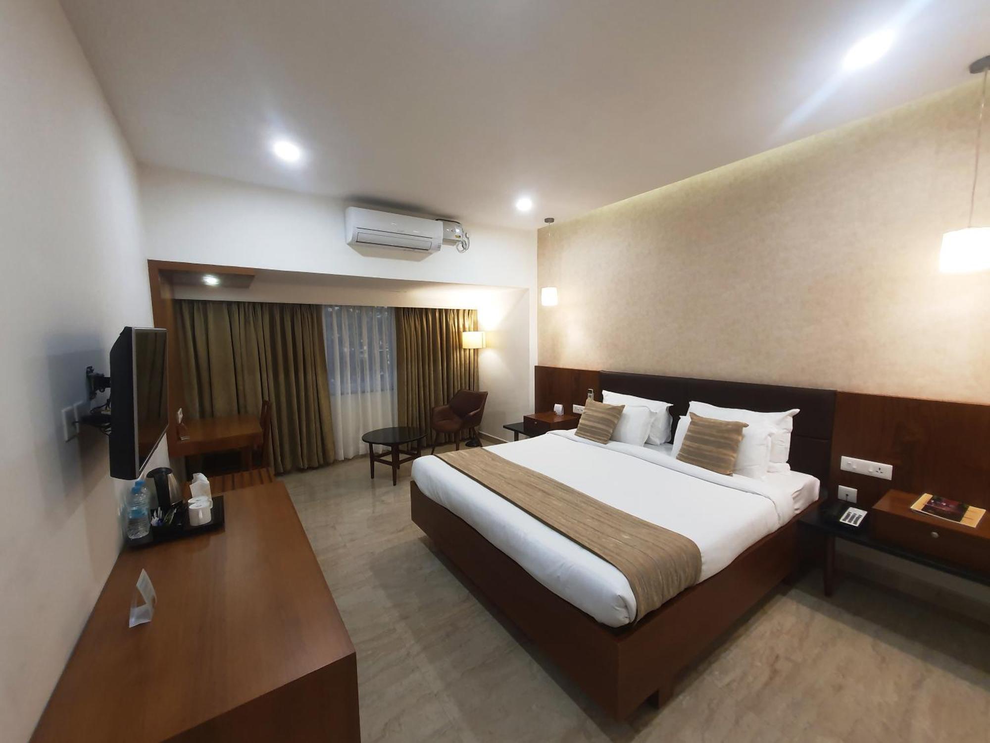 Hotel Aida Kottayam Eksteriør billede