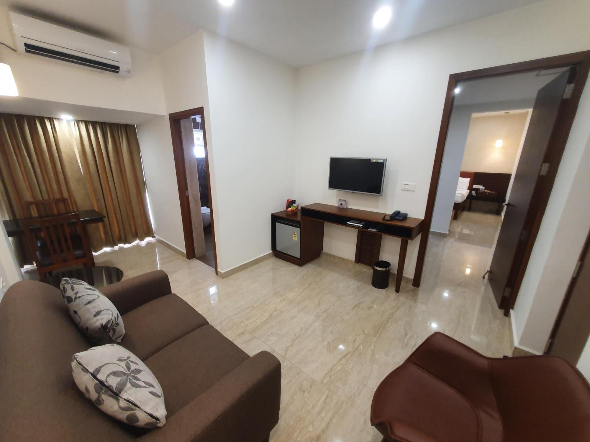 Hotel Aida Kottayam Eksteriør billede