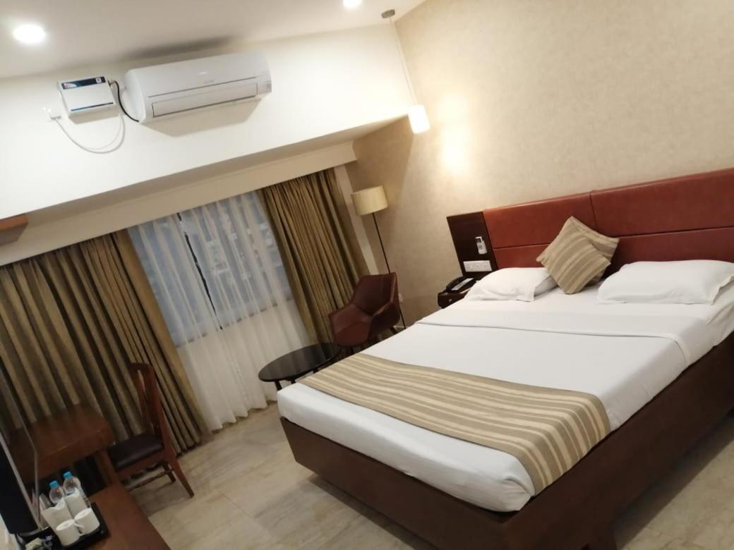 Hotel Aida Kottayam Eksteriør billede