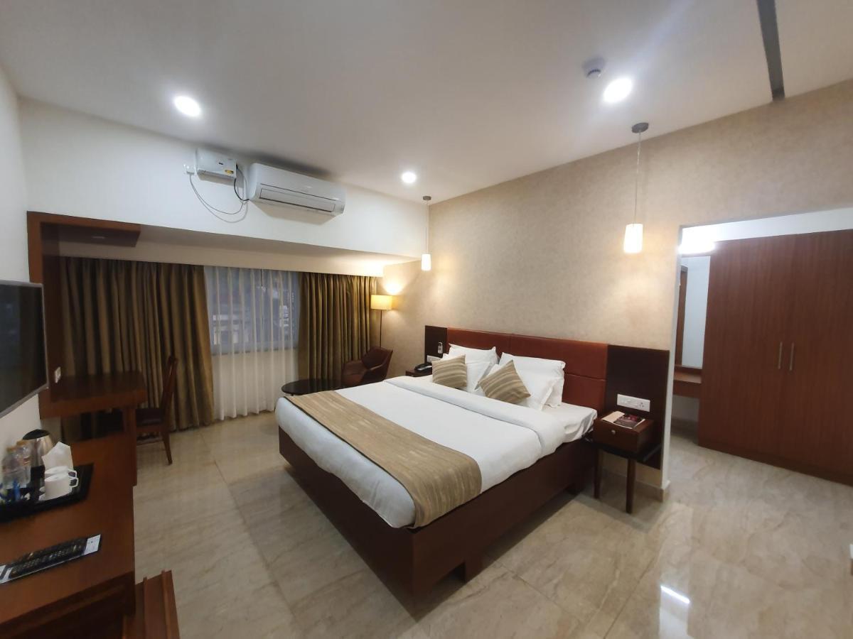 Hotel Aida Kottayam Eksteriør billede